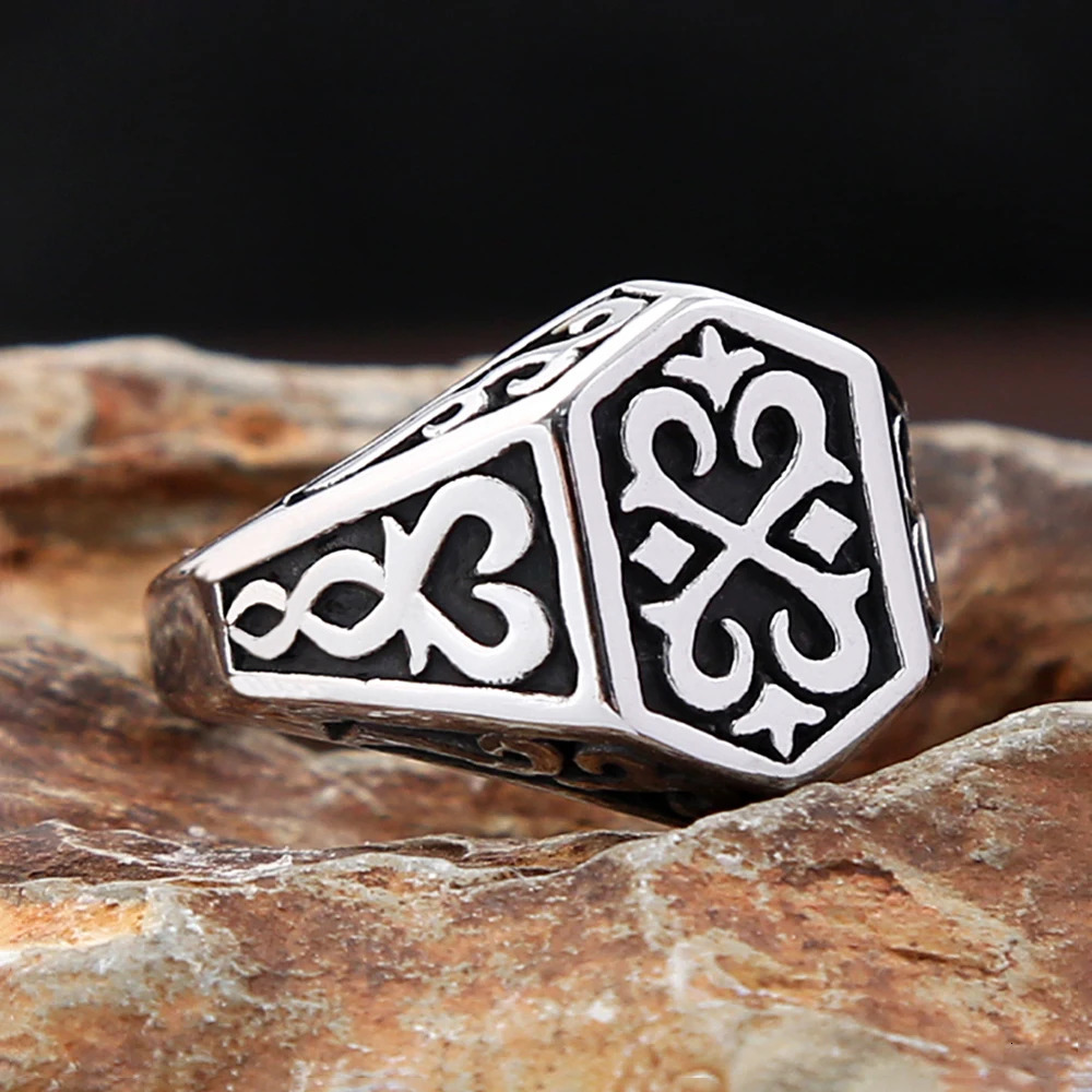 Gothic Vintage Nordic Viking Flower Pattern Ring For Men Women Stainless Steel Viking Fashion Rune Rings Amulet Jewelry Gifts 250812