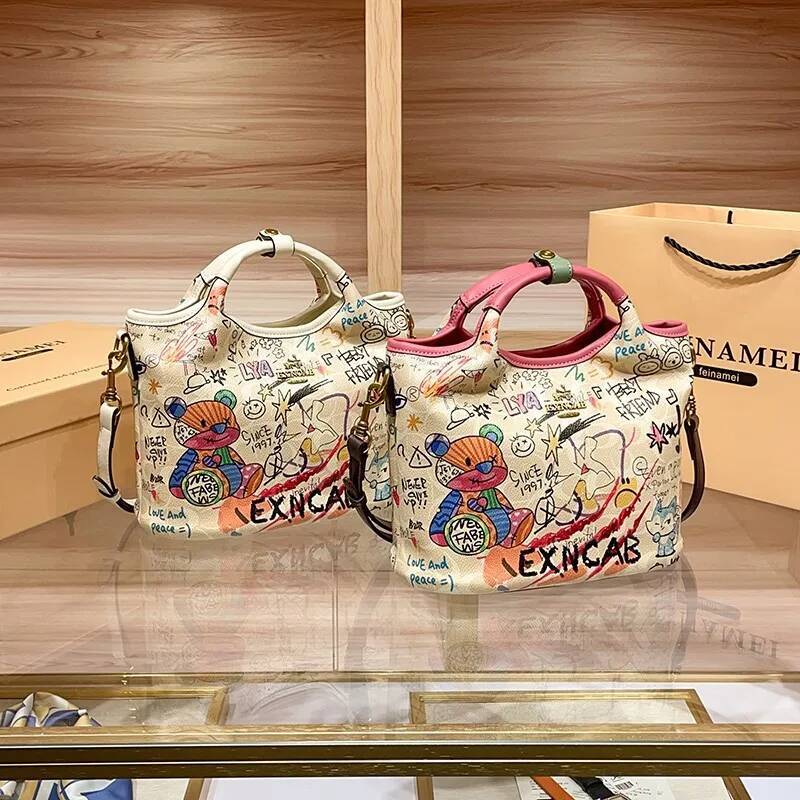 Brand Women's Graffiti 2025 New High end Fashion Multi functional Designer Shoulder Crossbody Bag Handbag