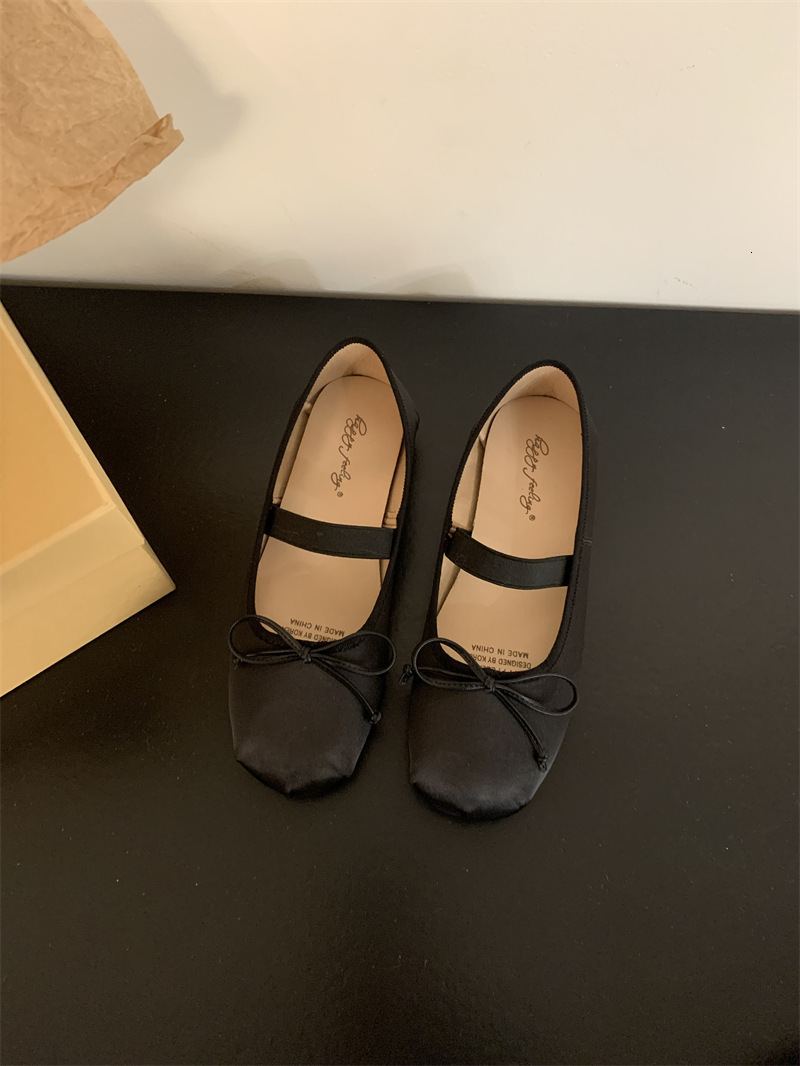 Satin Ballet Flats, Elegant Mary Jane Shoes with Round Toe and Bow Detail - Lightweight Women's Flats Size 43 dh911068014