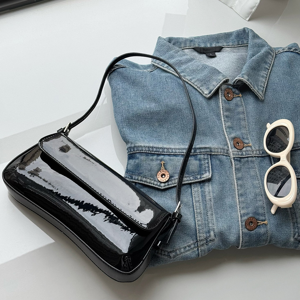 Simple Solid Color Handbag Baguette Women s New Fashion Versatile Shoulder Commuter High Value Crossbody Bag ddmymarket