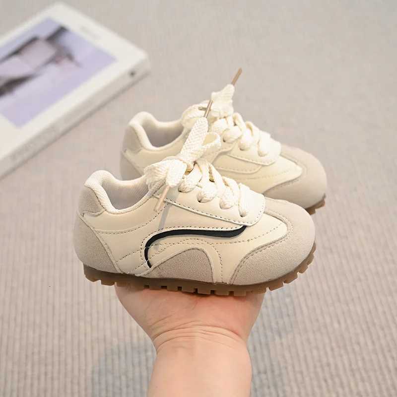2025 Autumn New Baby Sneakers Soft Sole Walking Shoes Breathable Boys Shoes Fashion Girls Shoes Versatile Girls Sports Shoes M250812