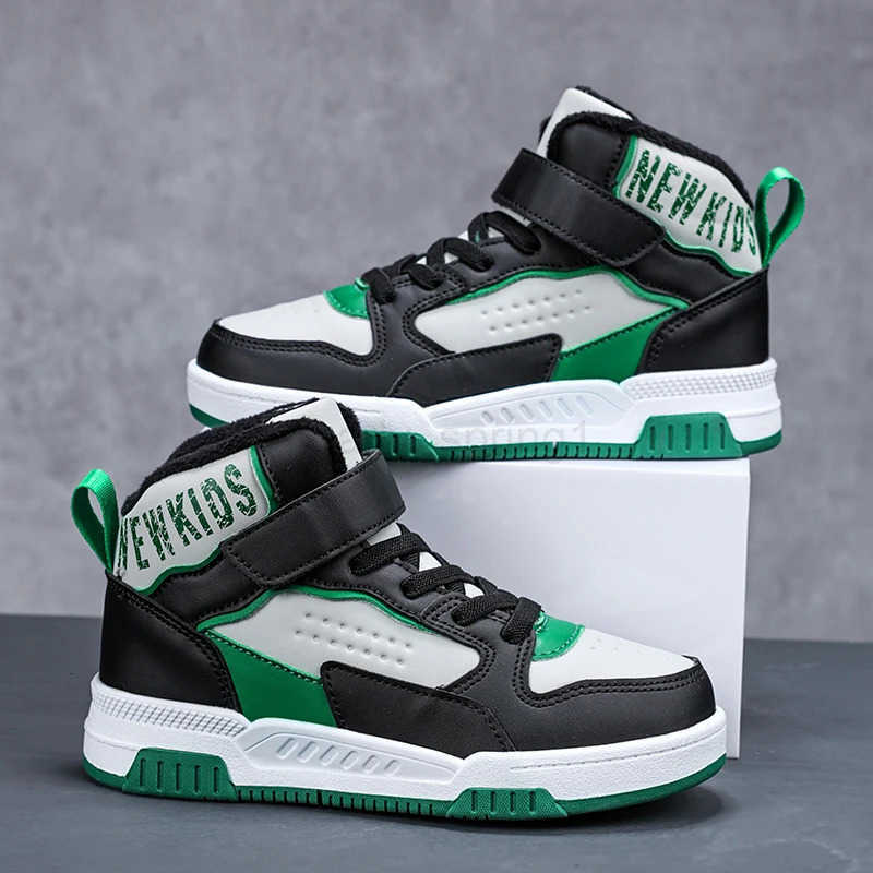 Popular Autumn and Winter High-Top Sneakers for Boys and Girls New Velvet Warm Casual Shoes for Older Children Running Shoes T250812