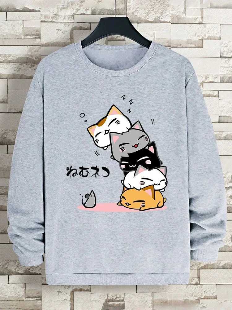 Cute Stacked Cats Sleep Clothing Man Hoody Hip Hop O-Neck Sweatshirts Vintage Casual Loose Hoodies Autumn New Loose Clothes Y250811