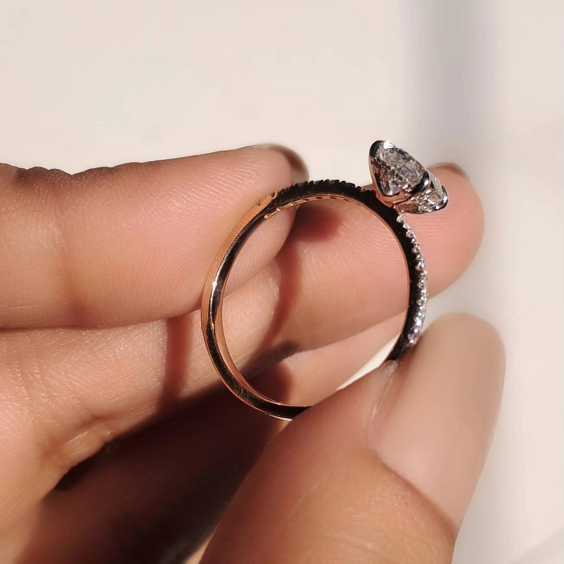 CVD HPHT Oval Cut Lab Grown Diamond Jewelry Rings 14k Gold Solid Custom for Women Men Engagement with Certification