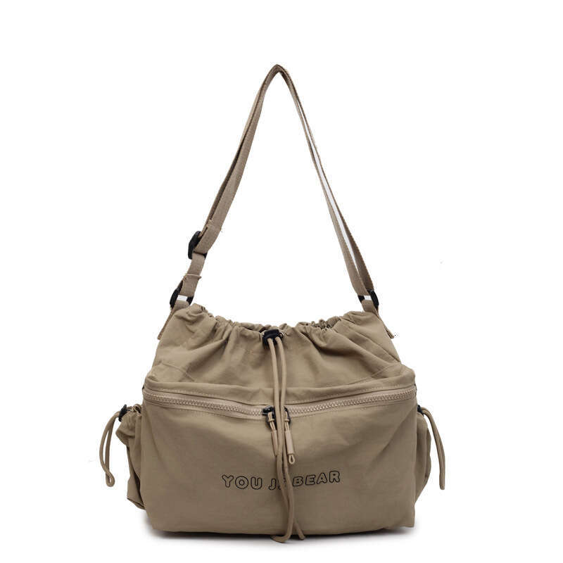 Korean Fashion Drawstring Commuter for Women 2025 New Casual Shoulder Crossbody Large Capacity Tote Bag Trendy