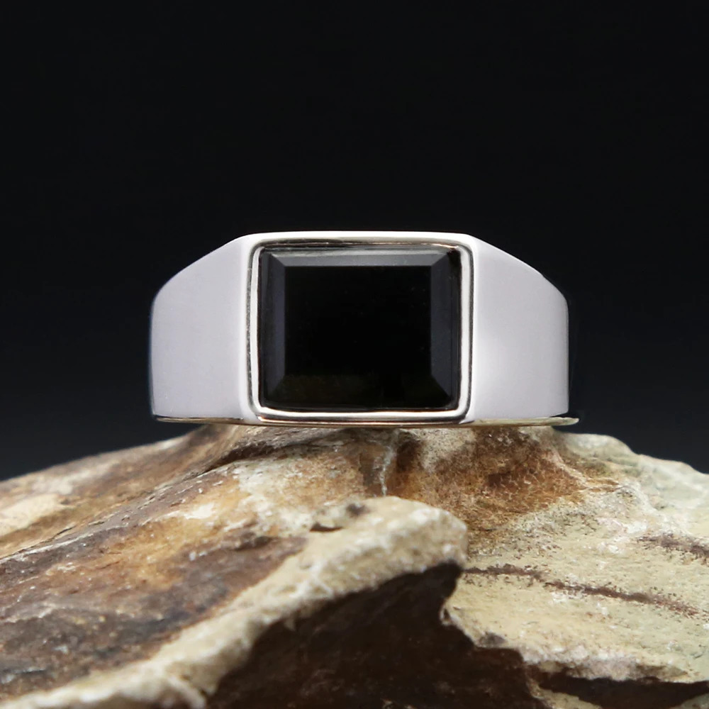 Classic Punk Geometric Black Stone Ring Stainless Steel Silver Color Square Simple Finger Rings For Men Women Fashion Jewelry 250812