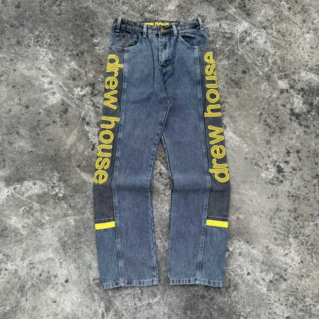 The denim fabric is stitched with a special style of patchwork design jeans for men and women casual mens clothing X250812