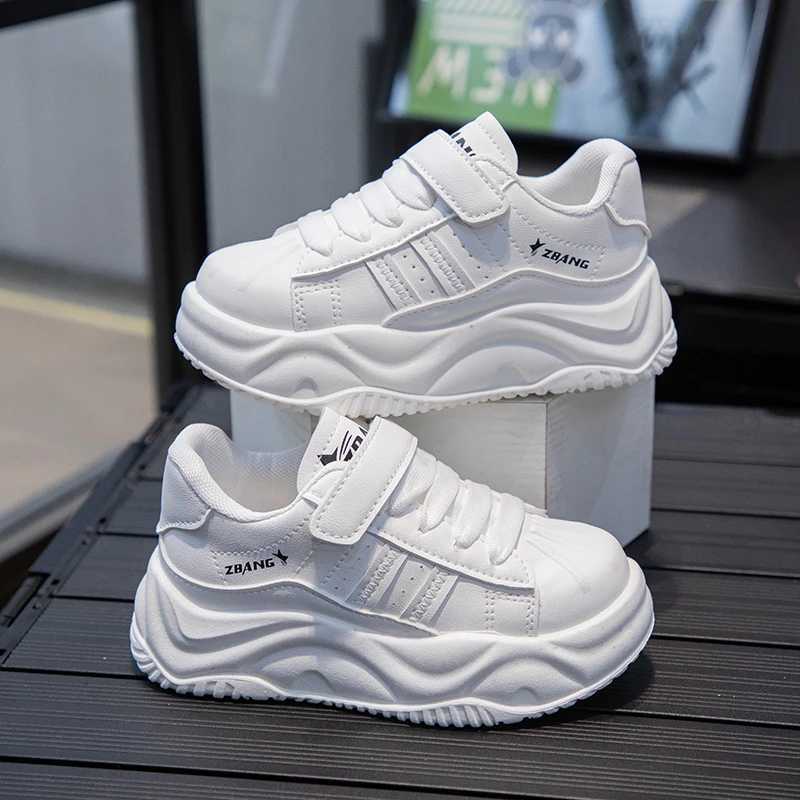 Childrens board shoes girls fashionable white shoes 2025 Spring and Autumn edition boys sports shoes Korean version M250812
