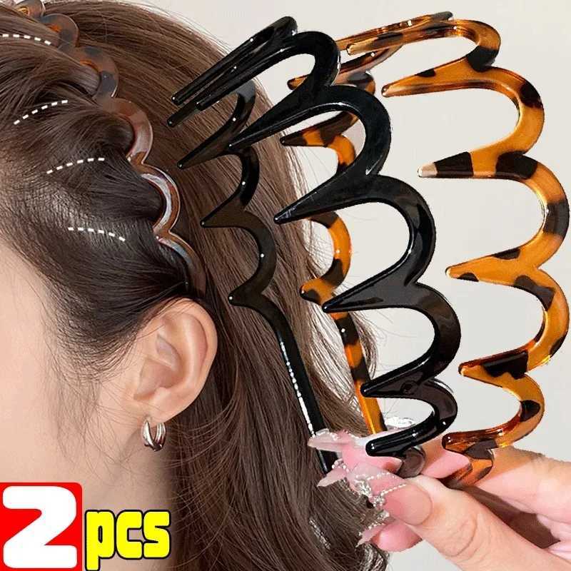 2/1PCS Fashion Wave Bands for Women Solid Color Toothed Non-Slip Hair Bands Girl Face Wash Sports Hairbands Hair Accessories X250812