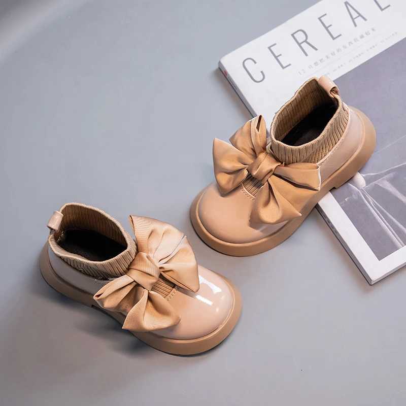 Girls Sock Boots Kids Ankle Boots Non-slip Fashion Bow Elegant Glossy UK Uniform Child School Shoes Casual Boots Princess XJ250812