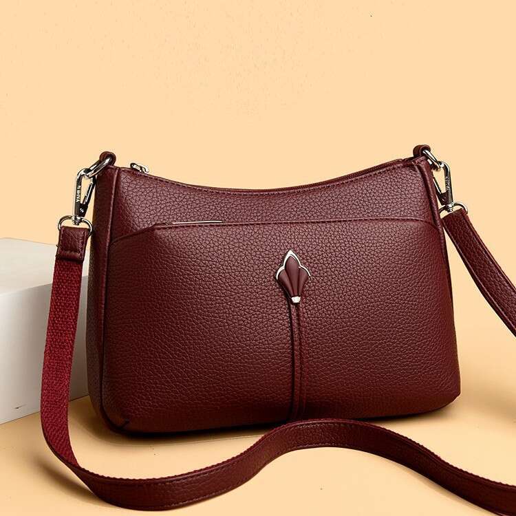 2025 New Fashion Underarm Niche Design Women's Single Shoulder Crossbody Ladies' Middle-aged Mom Bag Trendy