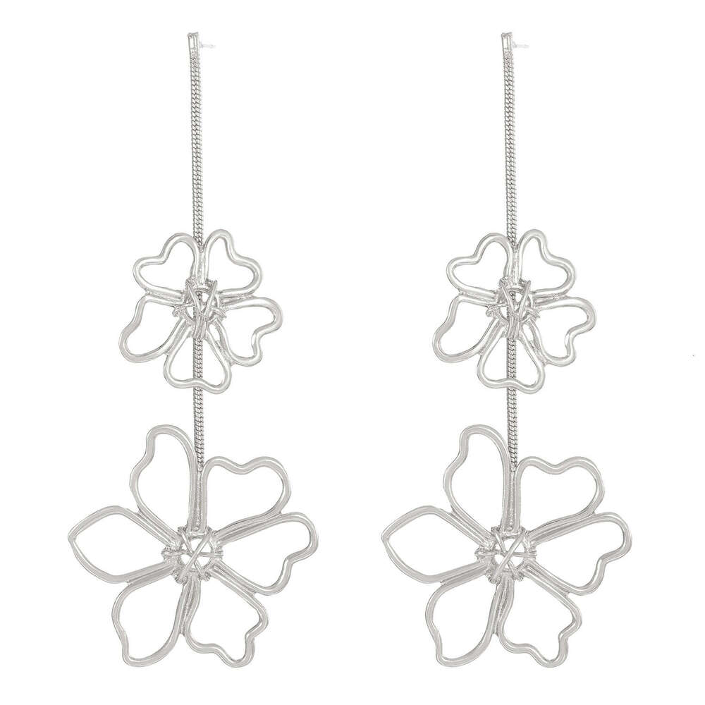 New Exaggerated Leaf for Women Fashion Long Alloy Flower Drop Earrings
