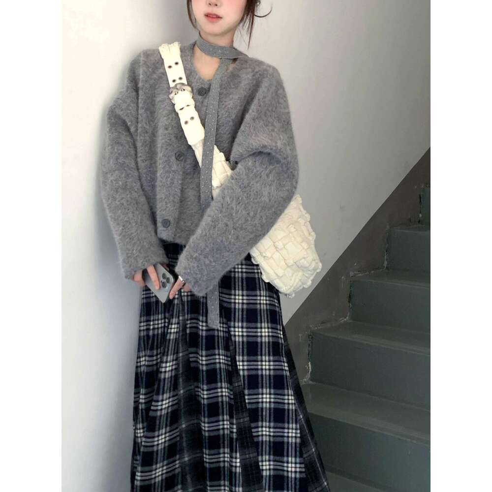 toteBag Shoulder bag ROSE NOIRE Niche Design New High End Cloud Bubble For Women Large Capacity Commuter Crossbody Bag Trendy