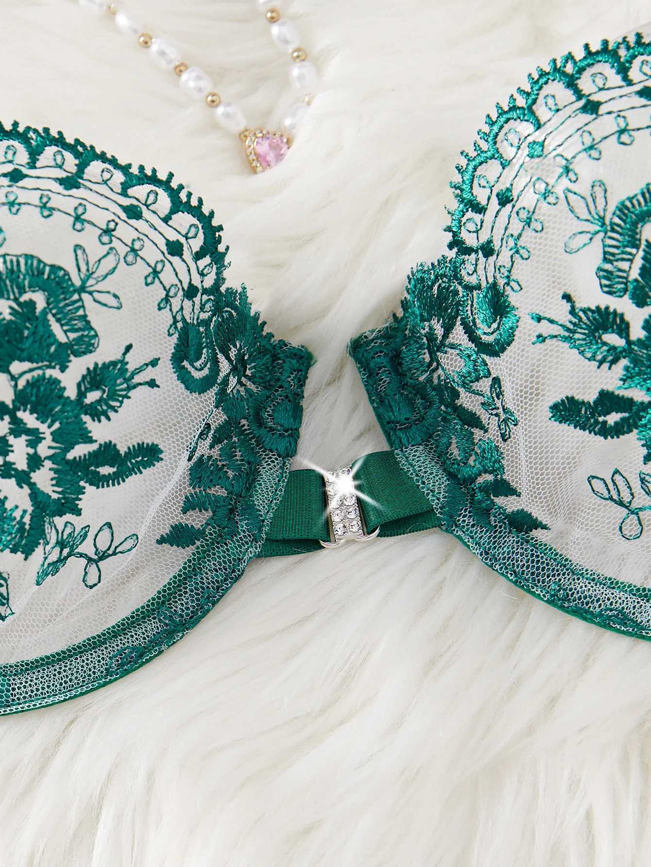 Women Elegant Lace Babydoll Sensual See-Through Mesh Splicing Embroidery Erotic Lingerie Bra And Panty SetSetXJ250812