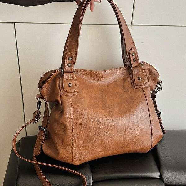 Crossbody Women's Large Capacity 2025 New Autumn Winter Casual Trendy Single Shoulder Commuter Tote Bag