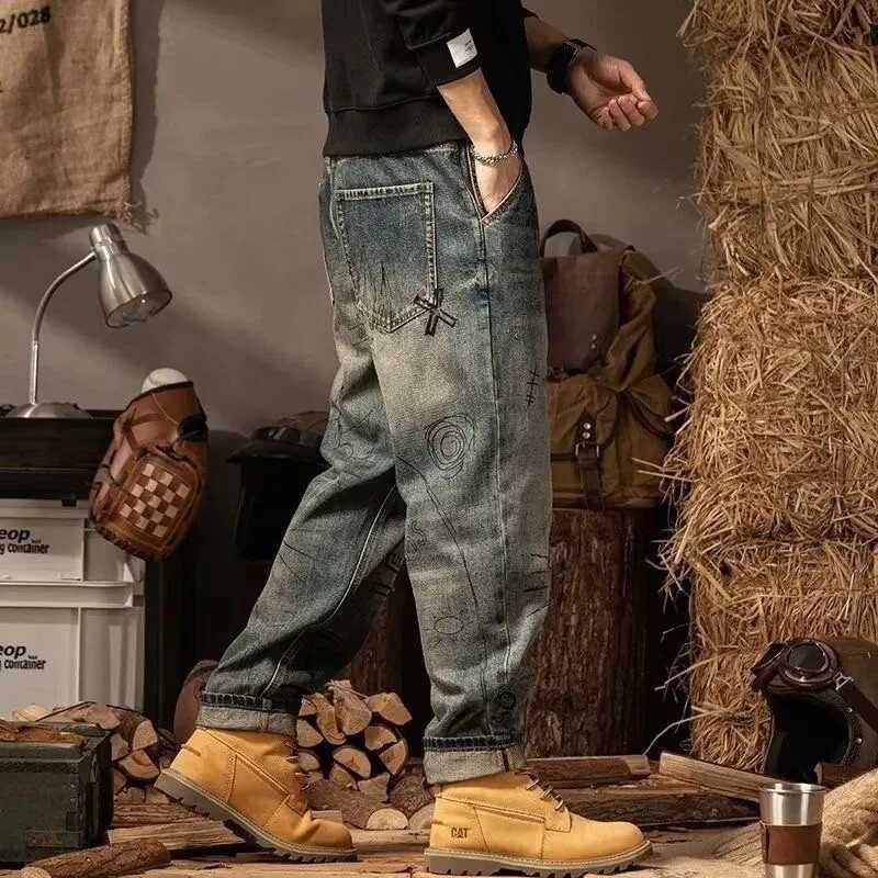 Autumn and Spring Fashion Trend Printed American Vintage Straight Leg Jeans Mens Loose Sports Plus Size High-End Denim Pants X250812