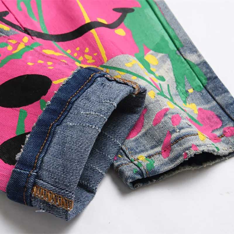 Men Colored Doodle Painted Denim Jeans Streetwear Punk Stretch Denim Print Pants Buttons Fly Holes Ripped Slim Pencil Trousers X250812