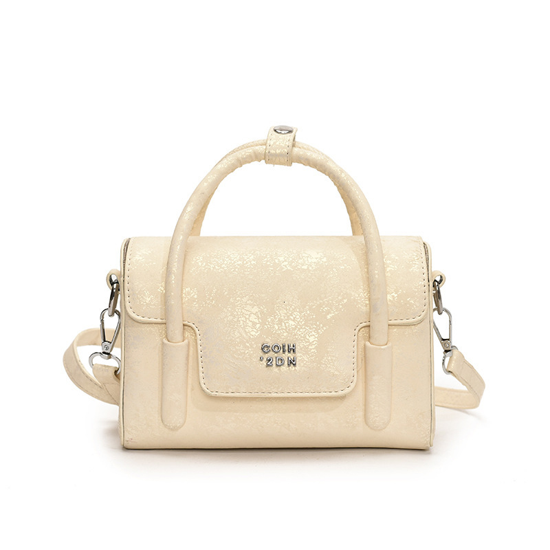 New Fashion Small Square for Women, Design with a Sense of Sophistication, Commuter Handbag, Single Shoulder Crossbody Bag