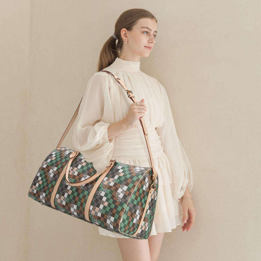 Lacel Urwebin Vintage Checkered Plaid Duffle Bag for Women, Green Brown PU Leather, Large Capacity Weekend Travel Bag with Adjustable Shoulder Strap