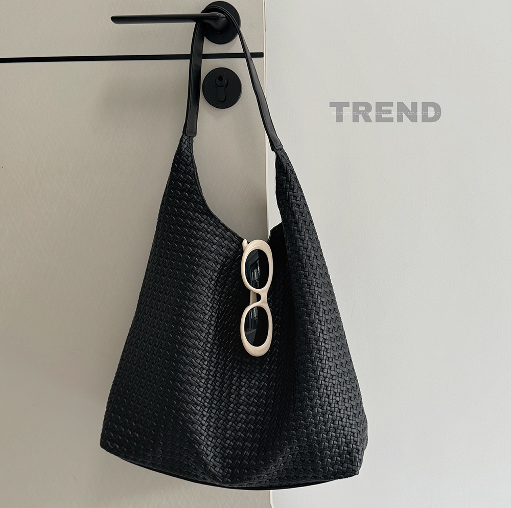 Korean Niche Woven Women s Tote Casual Underarm Large Capacity Letter Shoulder Bag ddmymarket