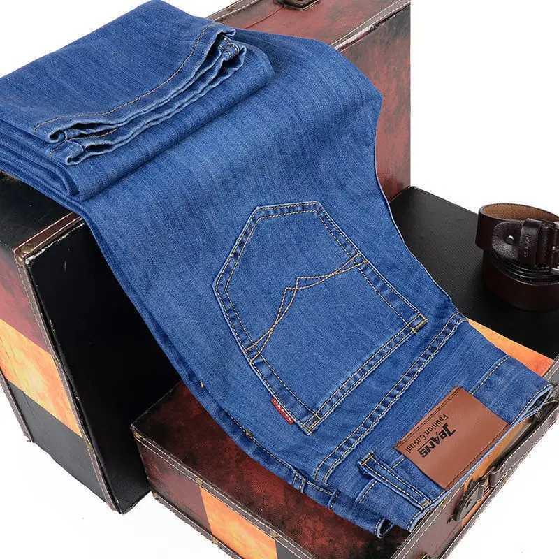 New Men Comfortable Soft Business Fashion Straight Casual Denim Trousers Male Brand Clothing Light Luxury Stretch Slim Fit Pants X250812