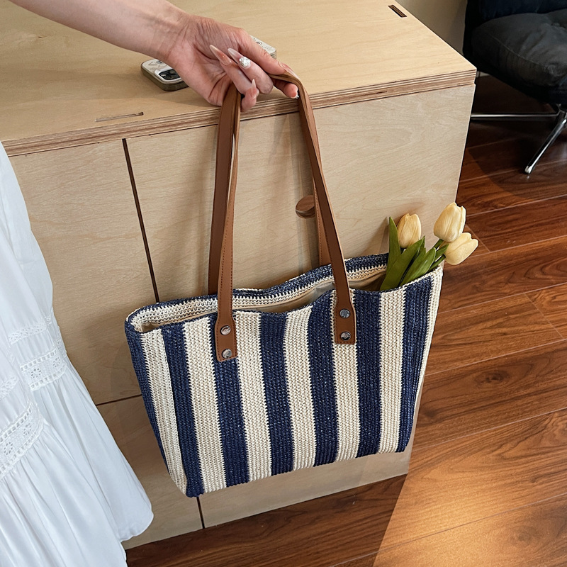 New Fashion Versatile Straw for Women Woven Shoulder Tote Handbag Beach Bag