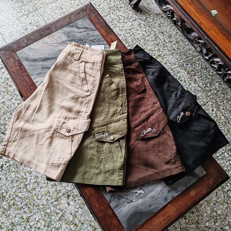 An Island Letter Embroidered Summer Unisex Loose Casual Multi-Pocket Cargo Shorts Trendy