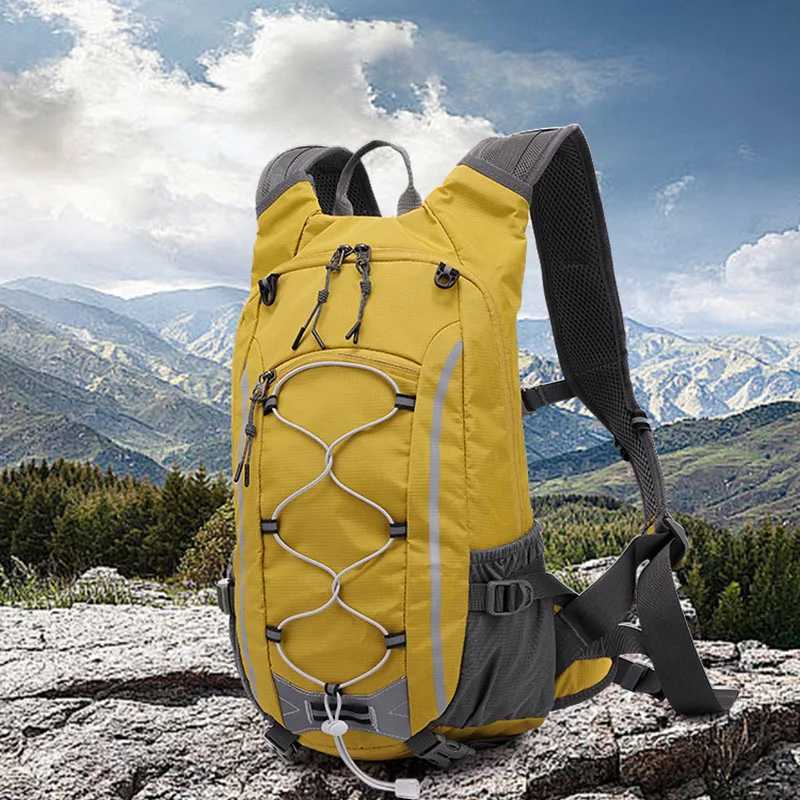 2025 New Outdoor 20L Hiking Backpack Bag for Women and Men Cross-country Running Cycling Vest Lightweight Nylon Backpack W250812
