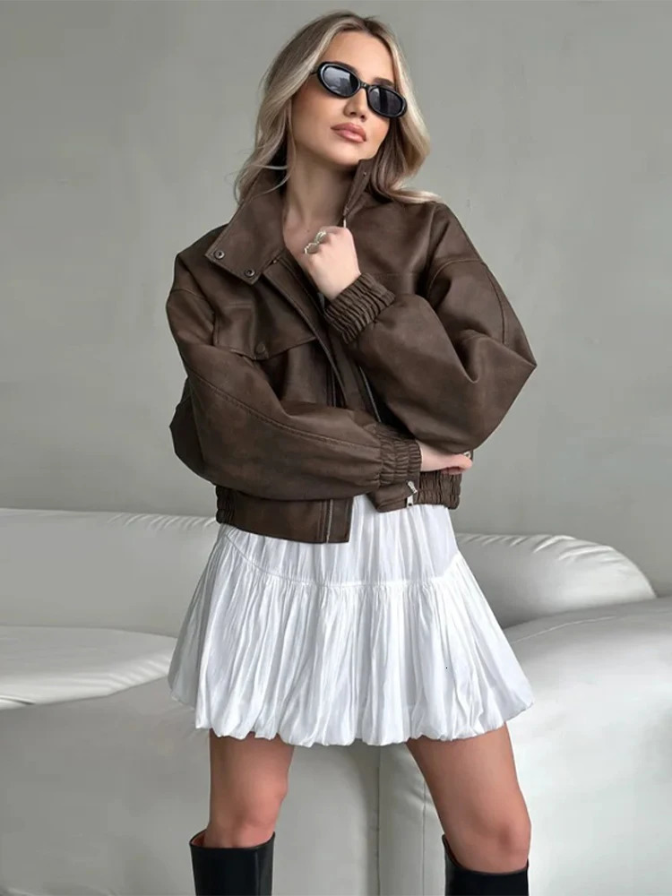 PU Leather Zipper Short Jacket Women Lapel Long Sleeve Loose Pocket Street Coat 2025 Autumn Motorcycle Female Bomber Outwear 250811