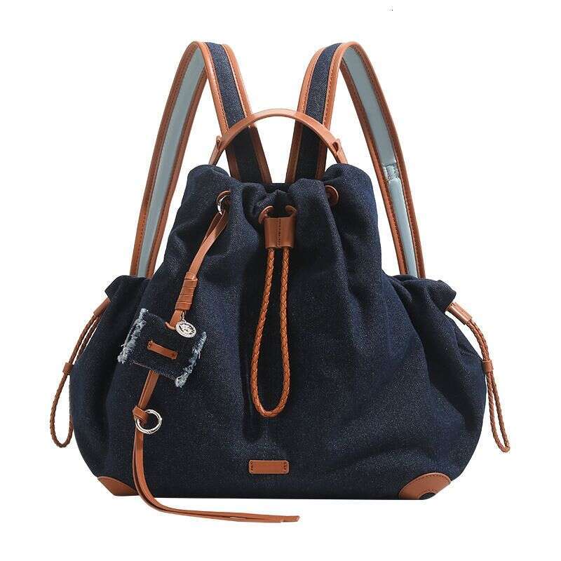 The Same Women's 2025 Spring And Summer New Large-Capacity Laptop Bag Travel Backpack Fashionable Hundred Simple Daily Leisure