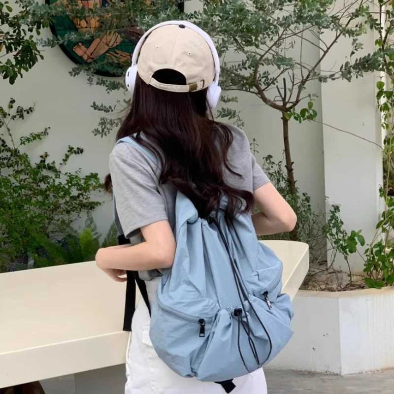 Fashion Casual Nylon Lady Backpack Ruched Drawsting Backpacks for Women Light Weight Students Bag Large Capacity Travel Sac Y250811
