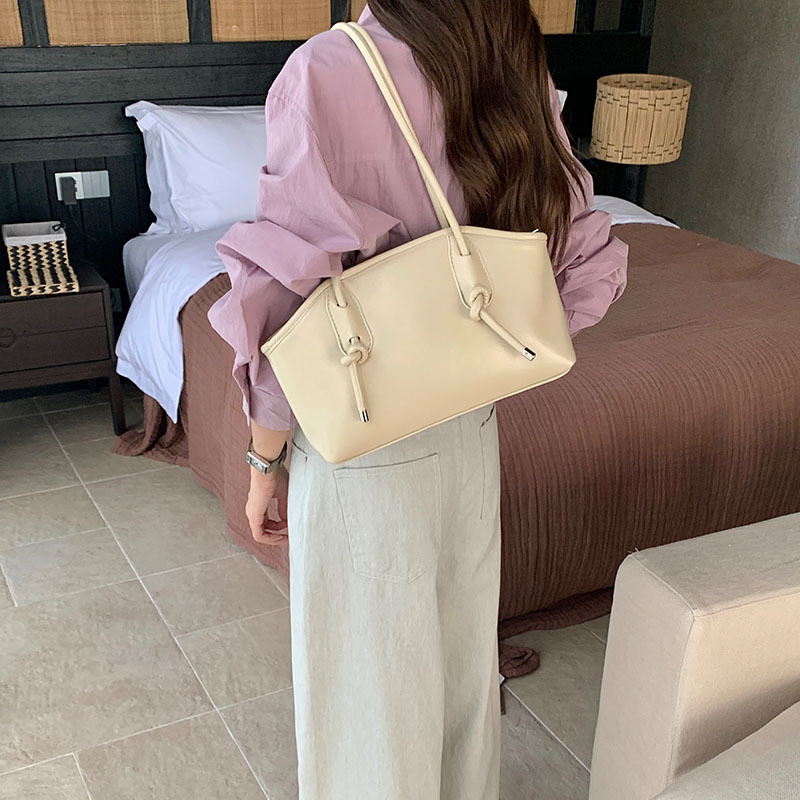 Women's Commuter Large Capacity Handbag 2025 Designer's New Fashionable Underarm Bag