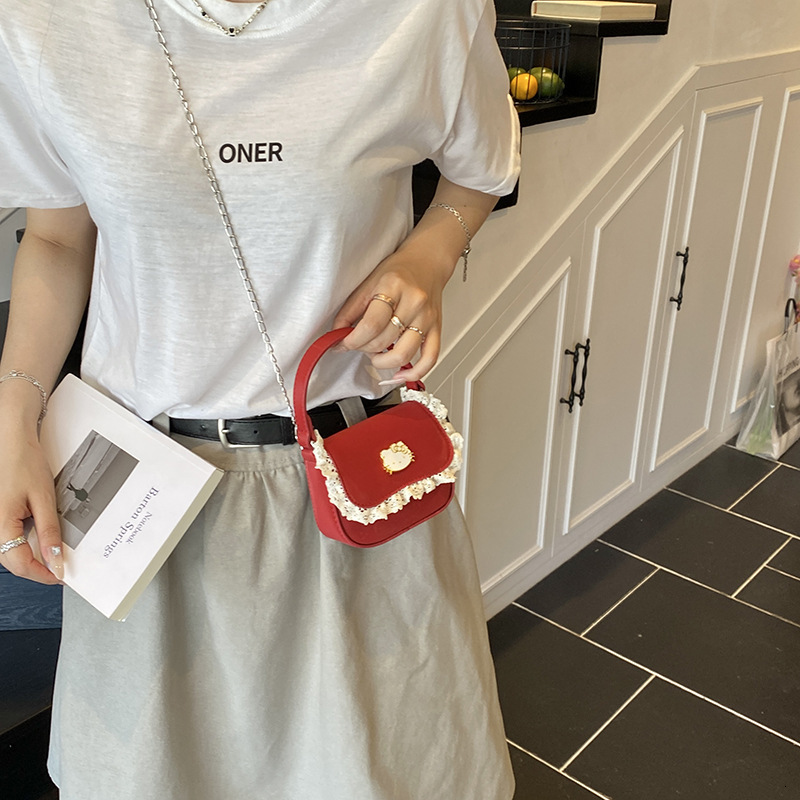 New Women's Versatile Fashionable High-End Feel Shoulder Crossbody Ox Horn Dumpling Bag