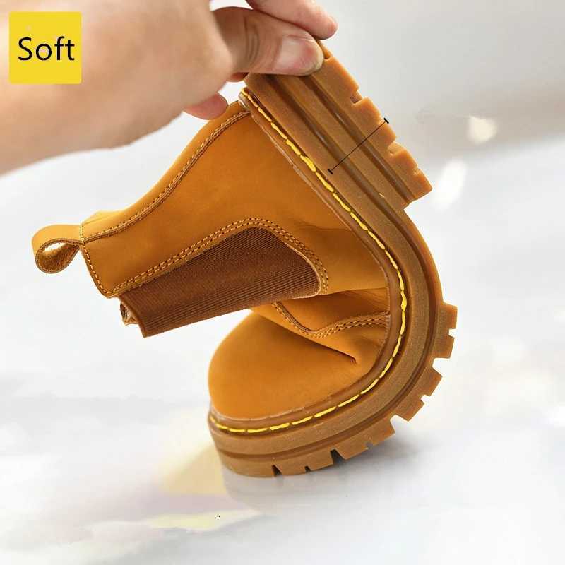 Genuine Leather Childrens Riding Boots Soft Cowhide Autumn Winter Girls Snow Boots Fashion Baby Boys Boots Kids Casual Shoes XJ250812