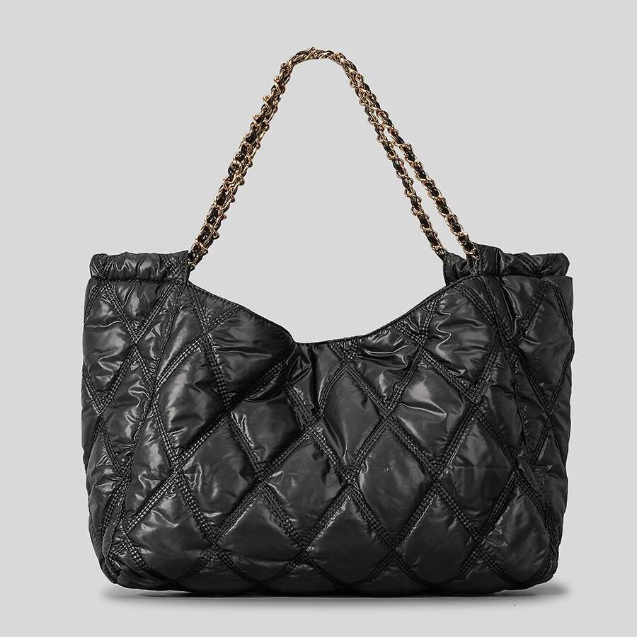 Casual Nylon Lingge Quilted Women Shoulder Designer Padded Lady Handbags Chain Large Capacity Tote Bag Big Shopper Purse2023