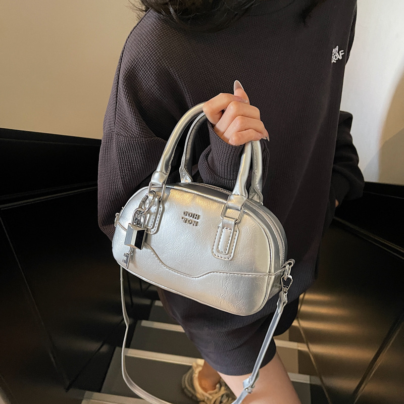 Design for Women Summer Versatile New Fashion Single Shoulder Crossbody Korean Style Handheld Bowling Bag