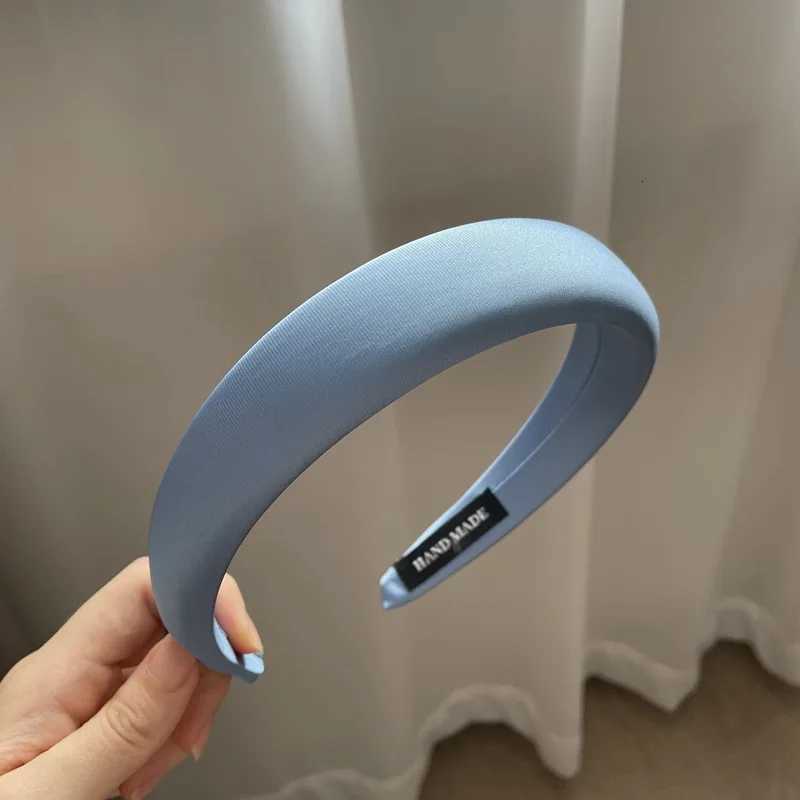 Fashion Wen Thick Sponge Band Padded Ladies Hair Band Girl Hair Hoop Satin Covered Soft Wear Hair Accessories Bezel X250812