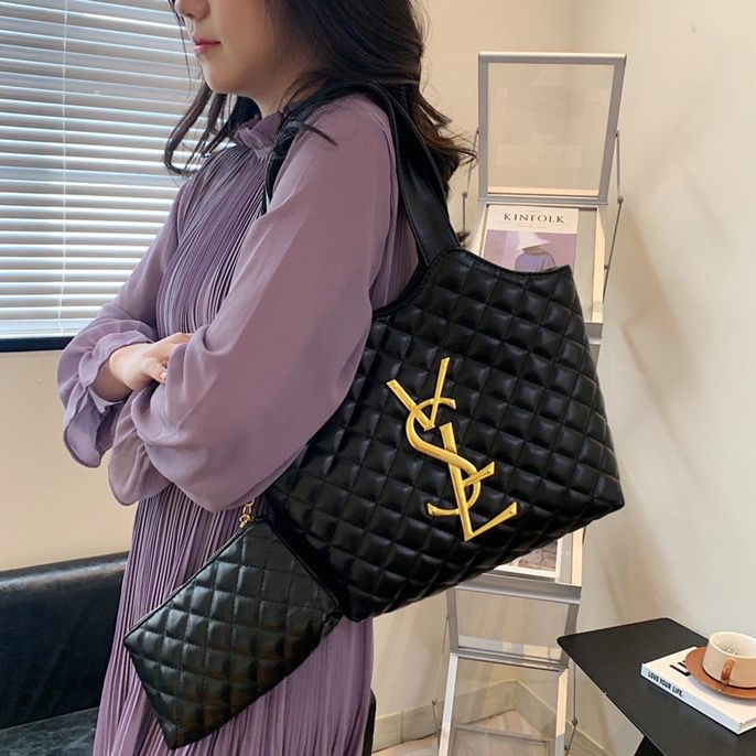Designer Bags 2025 New Women Luxuryr Shoulder Bags Large Capacity Quilted Tote Shoulder Bag