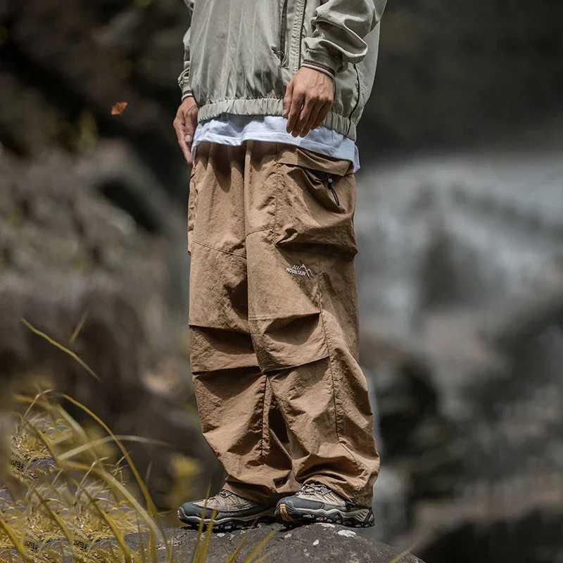 2025 Autumn Cargo Pants Men Baggy Waterproof Mid Rise Drawstring Men Parachute Pants Techwear Tourism Men Pants X250812