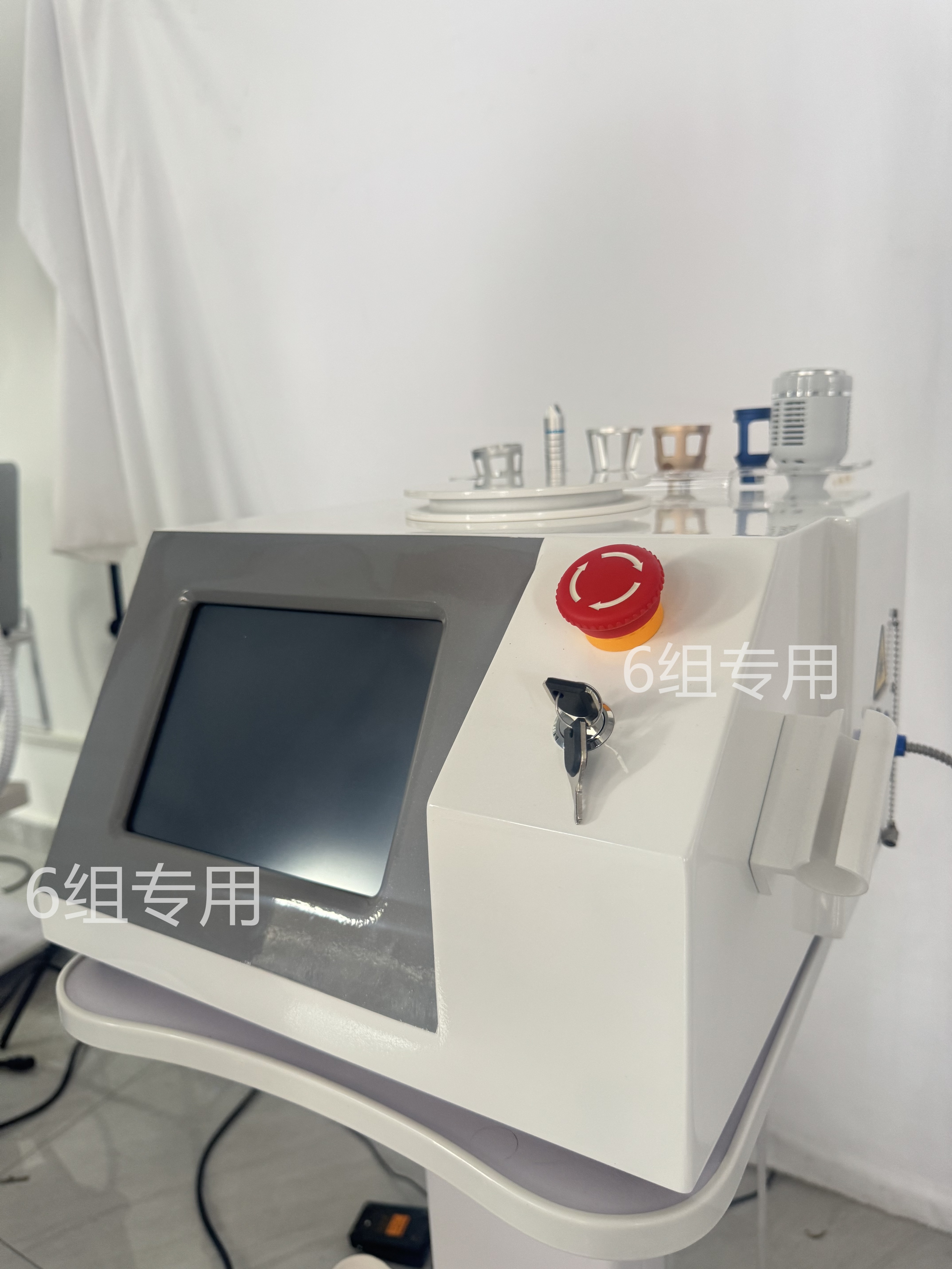 Painless 980nm Diode Laser Device For Red Vein Removal, Nail Fungus, Body Slimming, Skin Firming, Eczema Relief In Beauty Spa Clinics