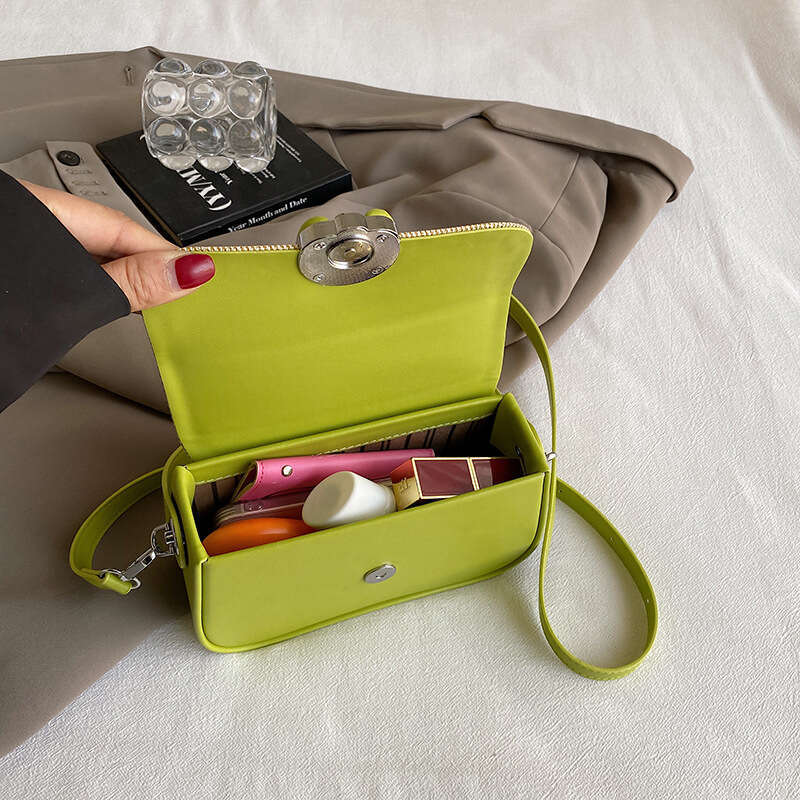 Bags women's bags 2024 new fashion small square hard shell box shoulder messenger bag