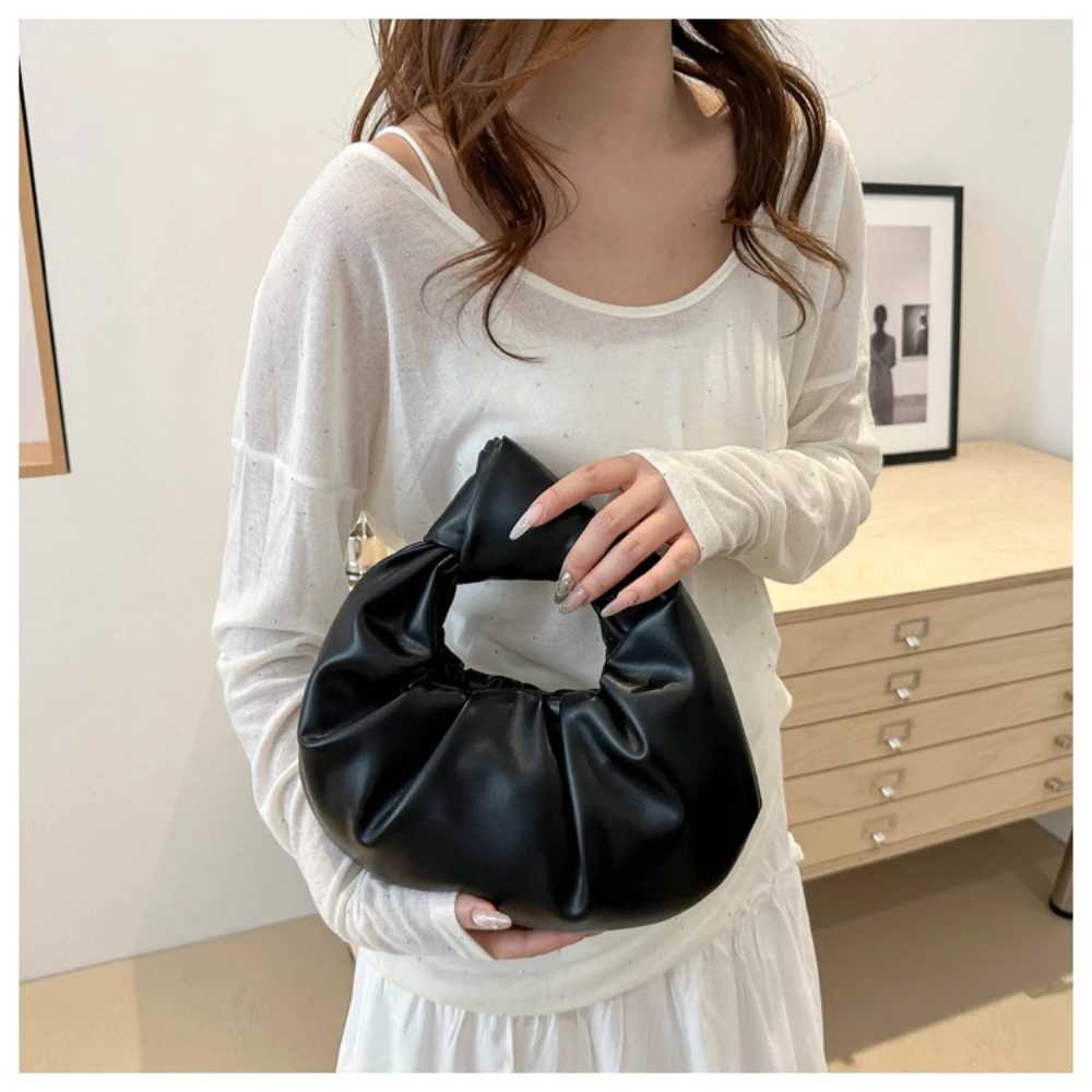 New Arrivals Women Small Knotted Handbags Solid Color PU Leather Knot Top Handle Bag Simple Clouds Wrist Bag for Party Vacation Z250812