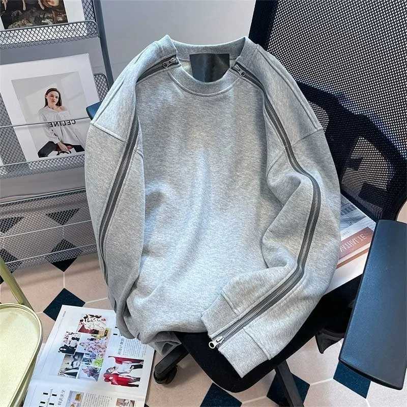 New Retro Zipper Design O-neck Sweatshirts For Men Autumn Y2K Streetwear Gray Pullover Hoodies Loose Hip Hop Fashion Sweat-shirt Y250811