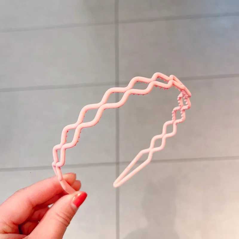 2024 New Fashion Solid Color Resin Geometric Grid Anti-slip Wave Hair Band for Women Girls Hair Accessories X250812