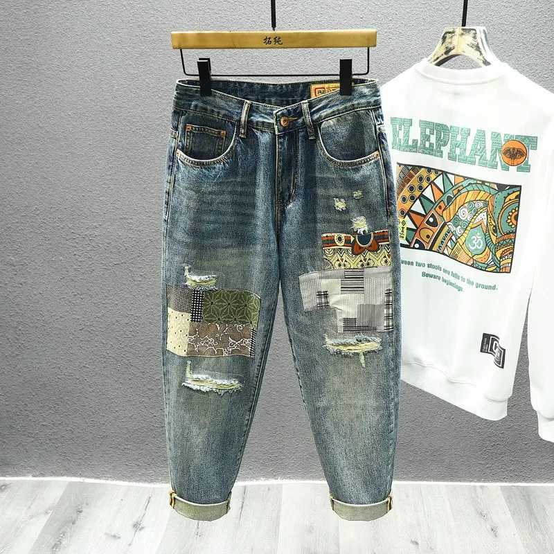 2024 New Ripped Distressed Jeans Mens Streetwear Patchwork Fashion Hole Hip-hop Baggy Casual Harem Retro Denim Trousers Male X250812