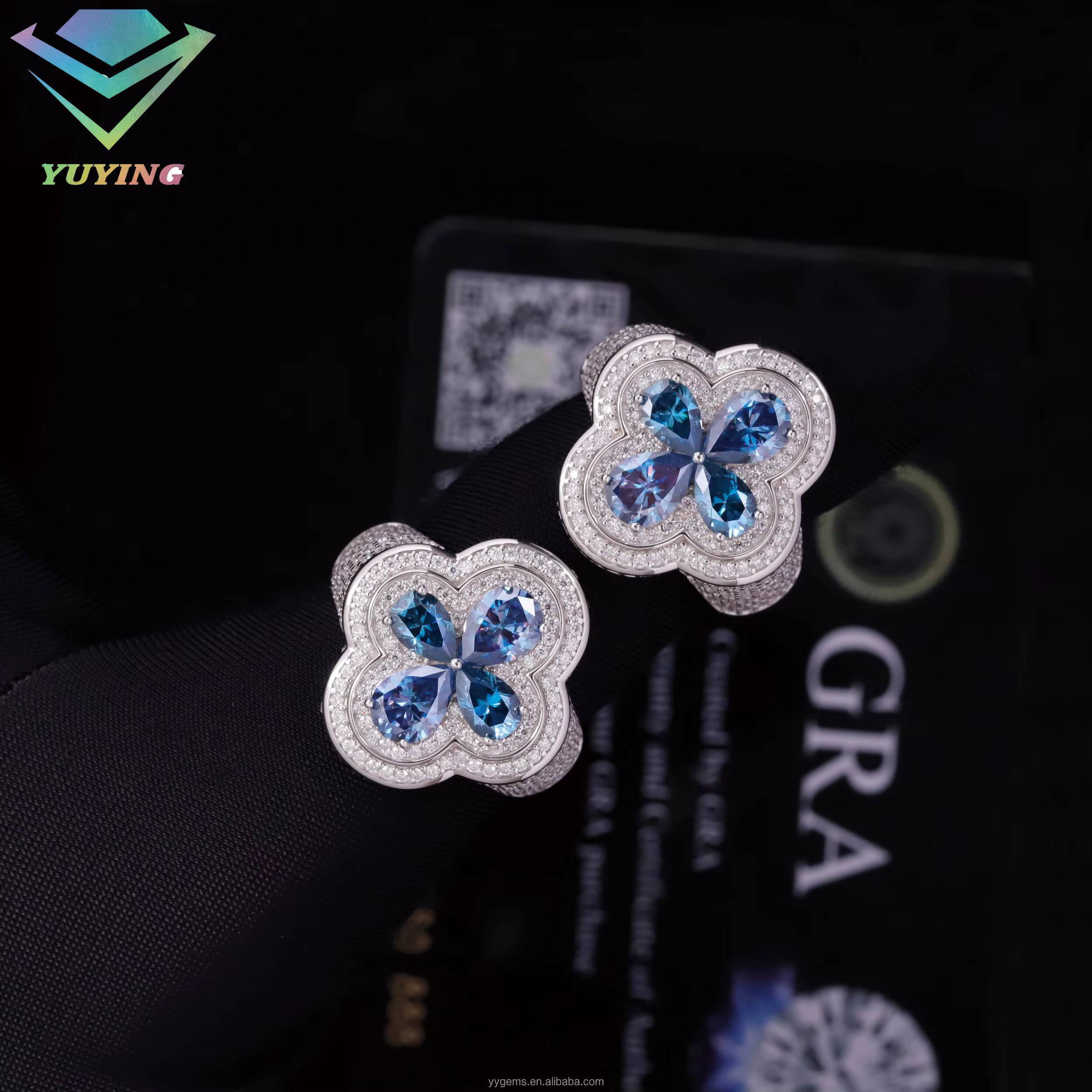 Deep Blue Color Pear Cut Moissanite Diamond 925 Silver Material Clover Shape Cuban Ring