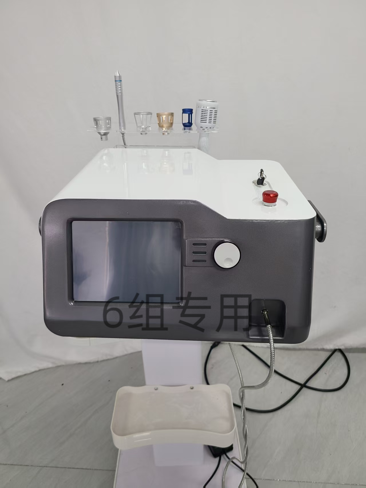980nm Diode Laser Therapy Equipment For Red Blood Vessel Removal Nail Fungus Cure Eczema Care Skin Brightening and Cold Hammer Massage