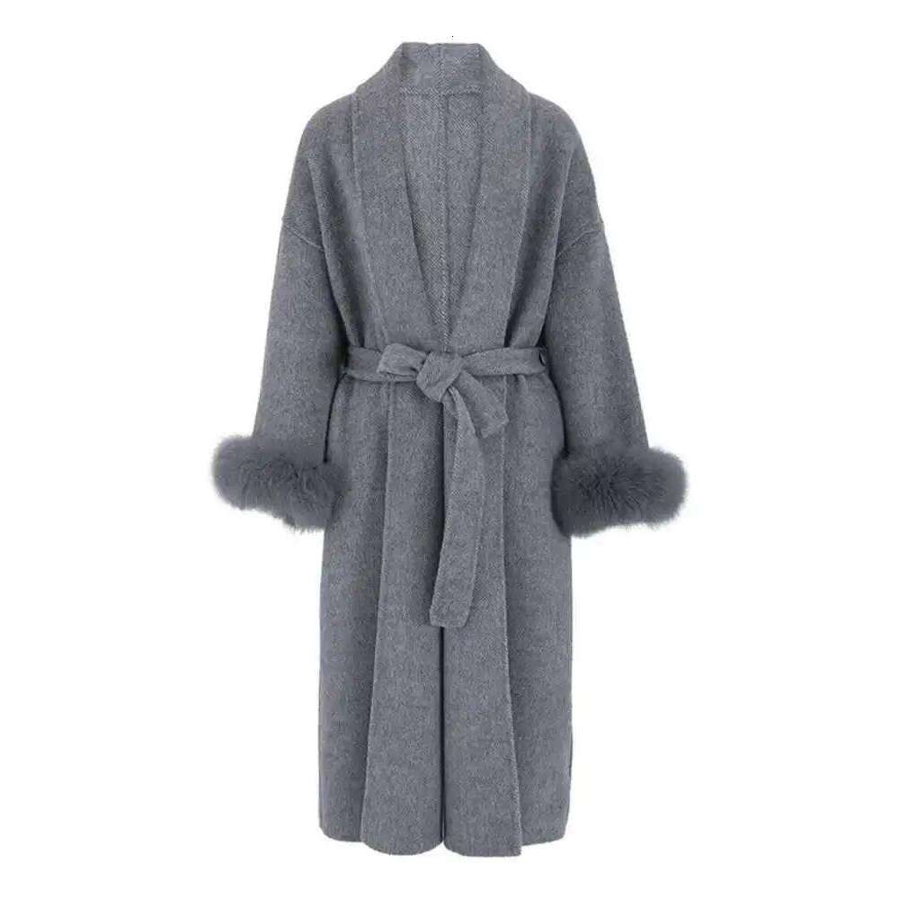 UCXQ Elegant Woolen Coat European Style Cardigan Lace Up Waist Fox Fur Loose All Match Long Jacket Women 2025 Autumn Winter 6790 MDNG 20250811