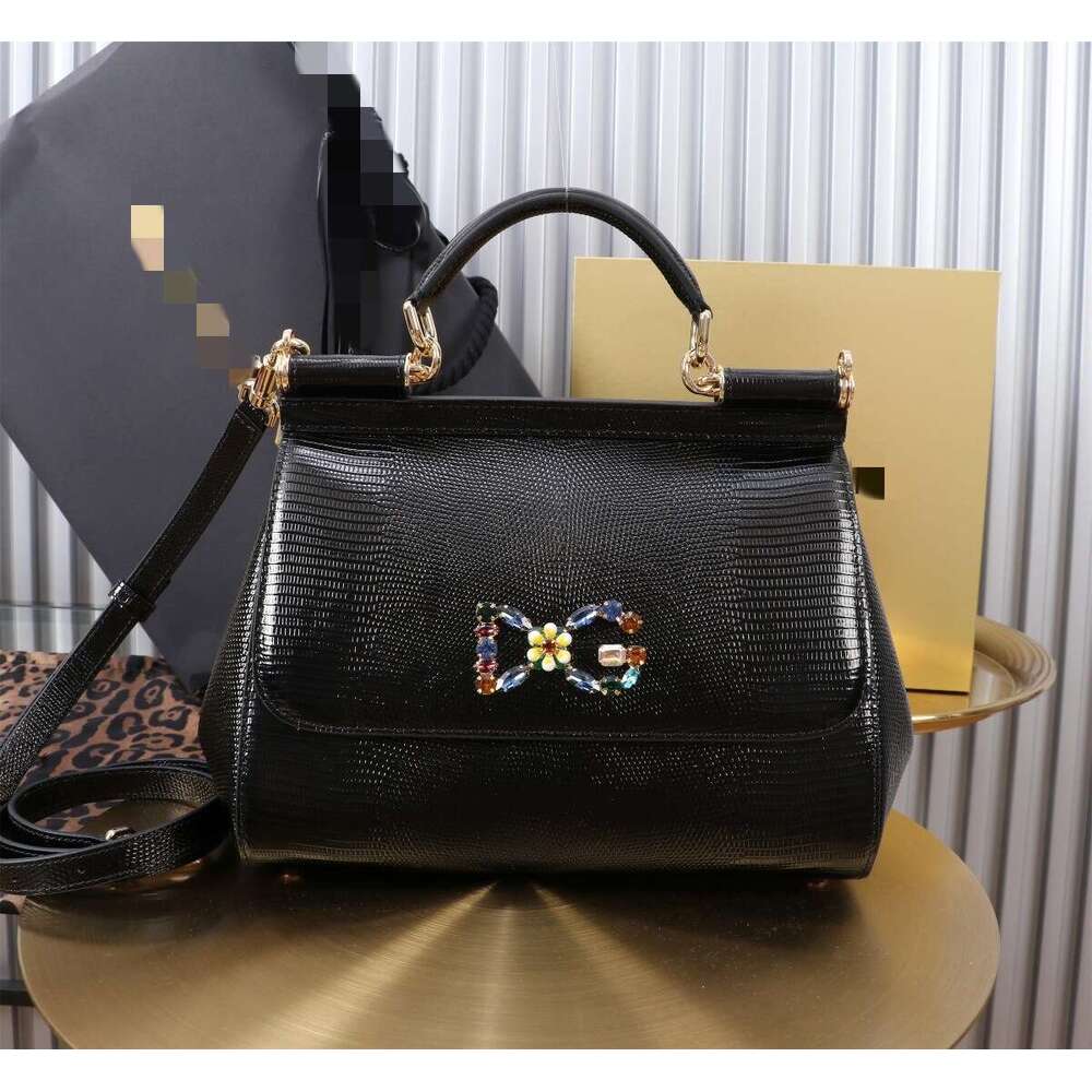 Spring New Fashion High-end Single Shoulder Crossbody Bag Gold Silver Handbag
