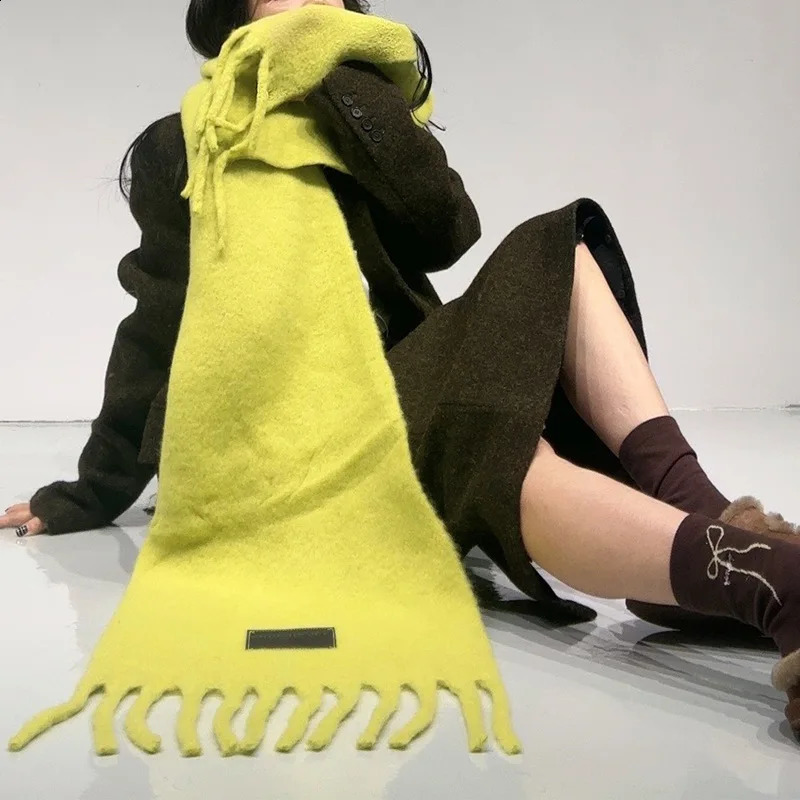 Autumn and Winter Ankela Red Wool Scarf for Women Solid Color Thickened Warm Scarf High Grade Simple and Versatile Shawl 250812